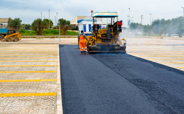Best Driveway Paving Contractor  in Fowler, MI